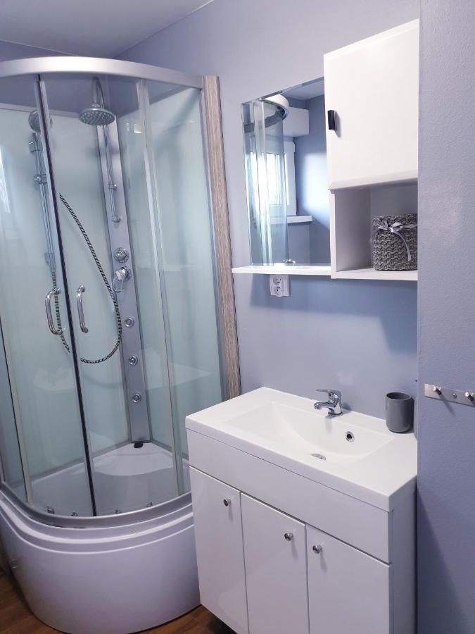 Caloroczny Domek W Nadolu Z Jacuzzi Na Tarasie Nadole  Eksteriør bilde